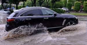 汽車進(jìn)水怎么辦呢?一起來看！