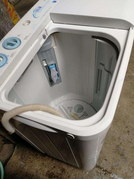 洗衣機(jī)漏水