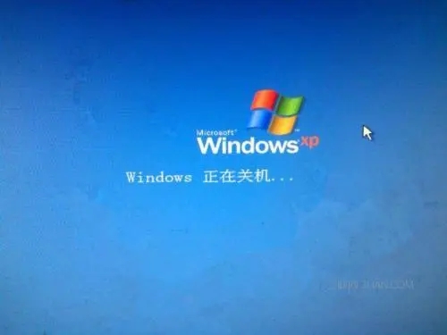 Win7系統(tǒng)卡在關(guān)機(jī)界面是什么原因？